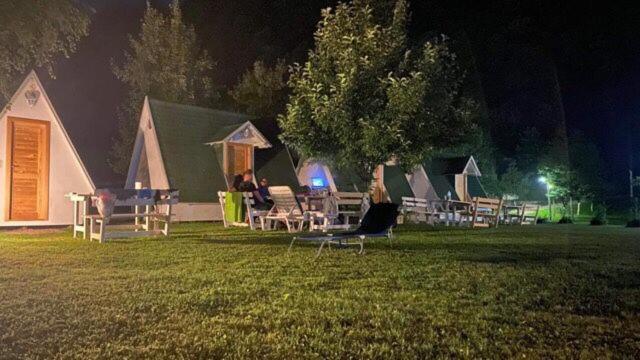 Hotel Una Kamp Bosanska Krupa Esterno foto