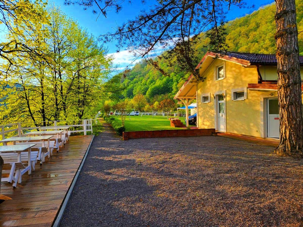 Hotel Una Kamp Bosanska Krupa Esterno foto